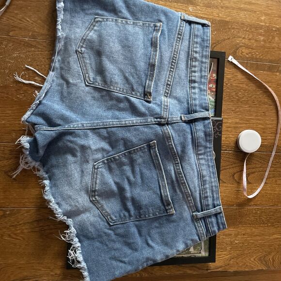 No Boundaries Juniors Size 17 Lace Up Blue Denim Cut Off Fringe Jeans Shorts - Picture 6 of 6